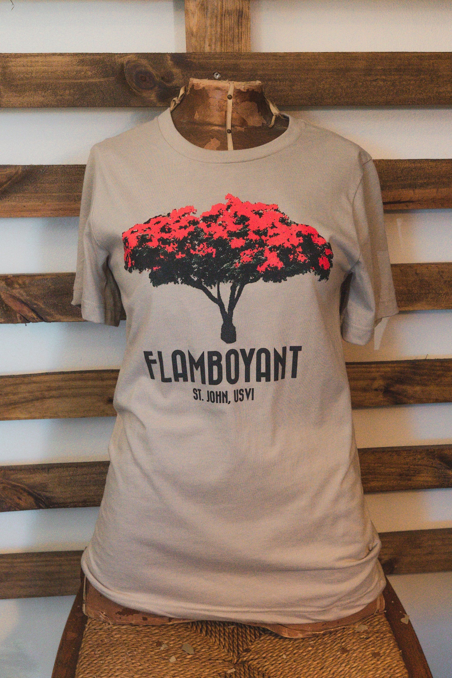 Tee - Flamboyant Tree
